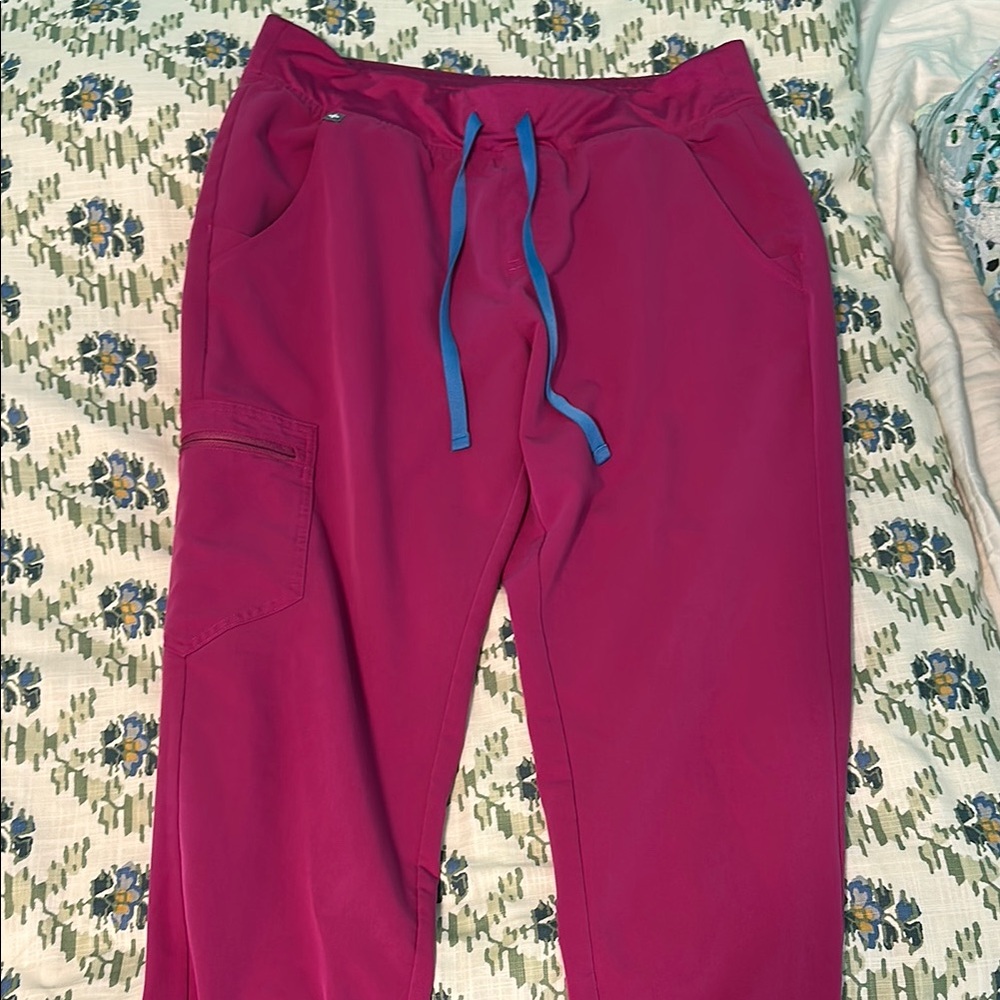 Figs Raspberry Sorbet Jogger Scrub Pants